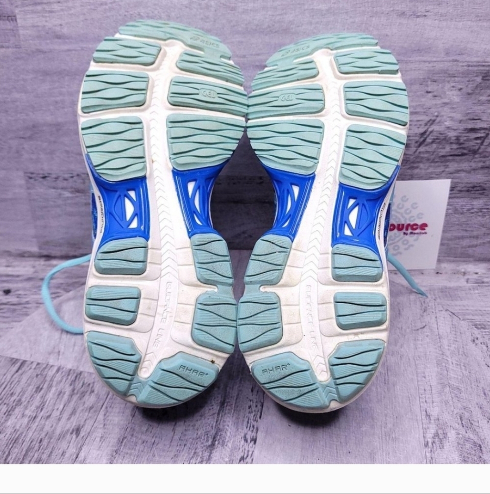 EUC Asics Gel Cumulus 17 Running Sneaker, Size 6 - Picture 4 of 6